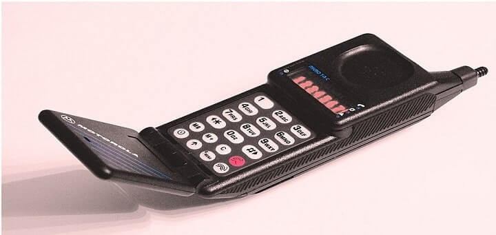 Motorola flip phone microTAC