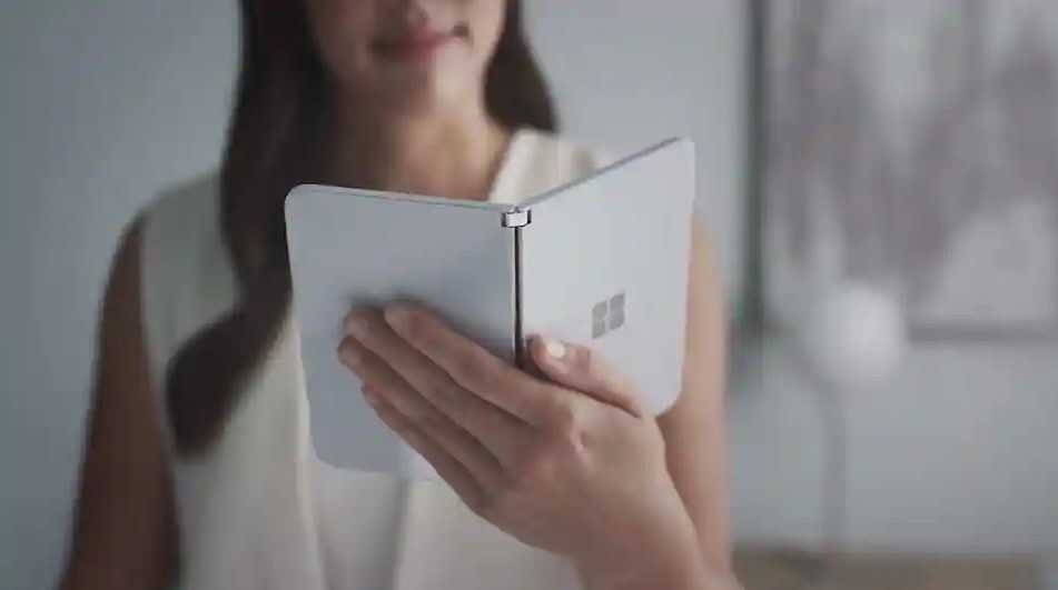 Microsoft Surface Duo is ready to launch 