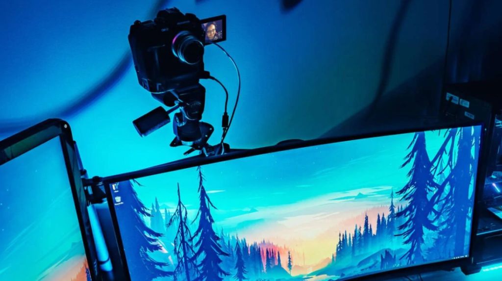 Olympus New software that will turn Mirrorless cameras into webcams