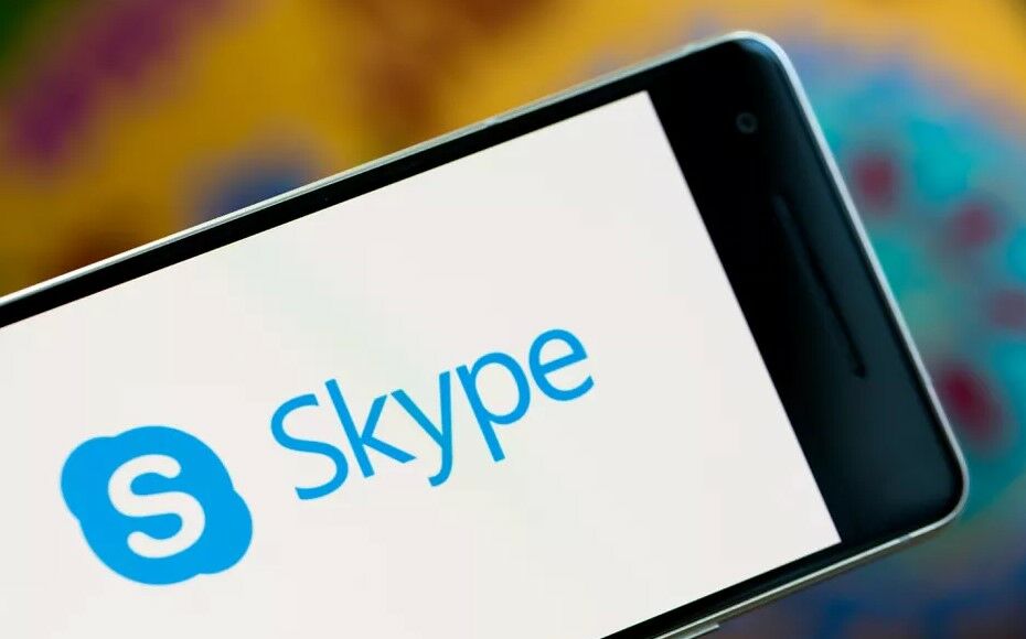 Skype is having custom backgrounds and grid view like Zoom